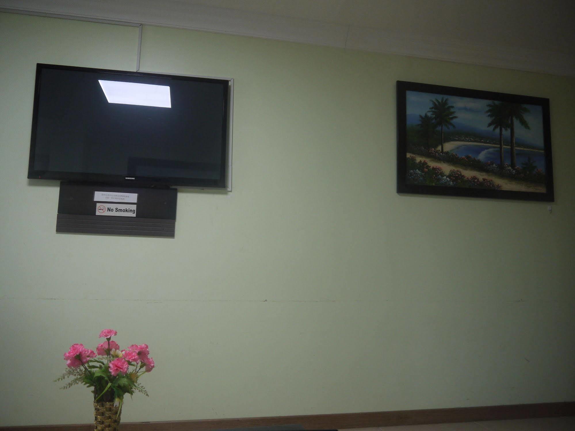 Hotel Galleria Saipan Garapan Luaran gambar