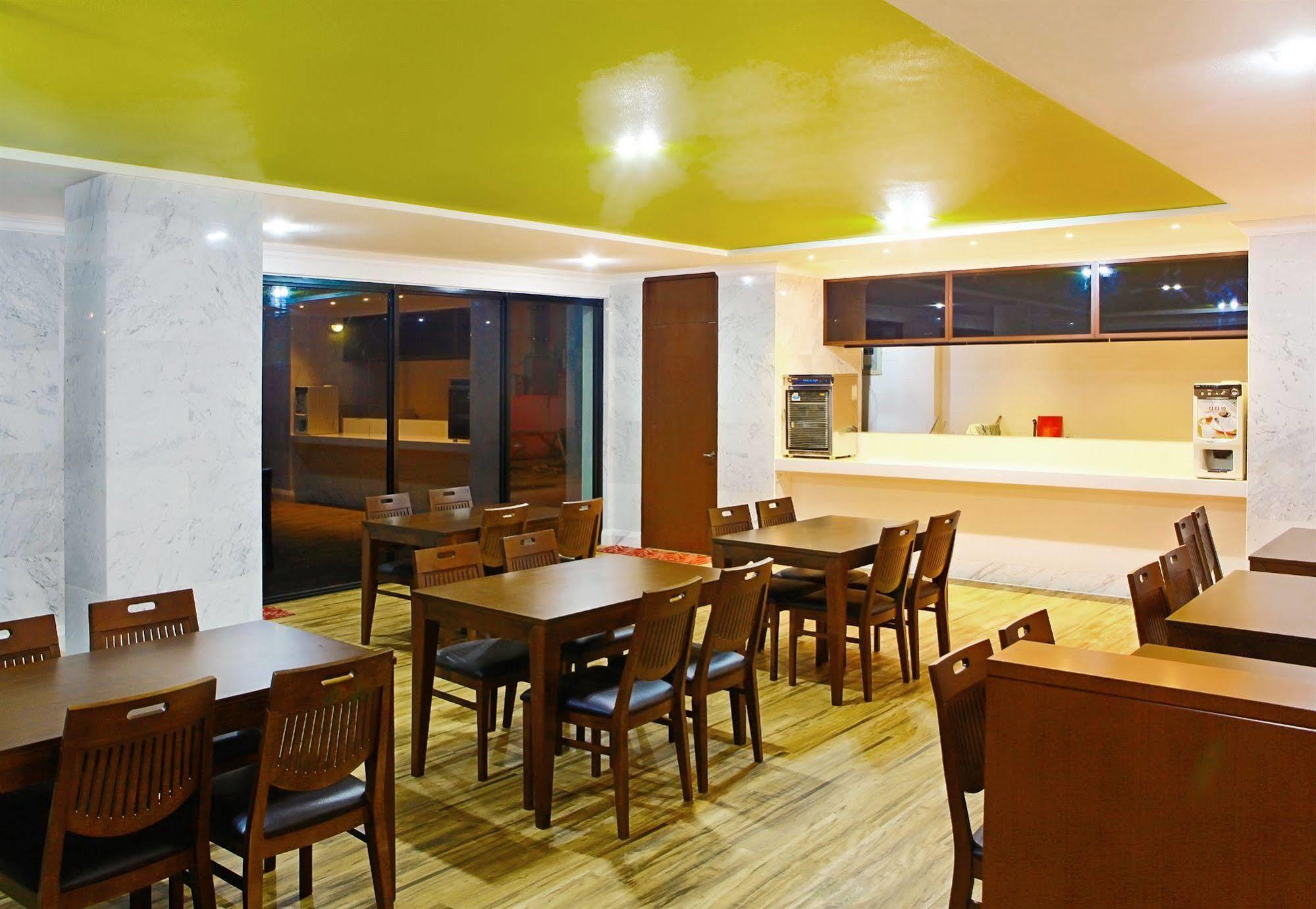 Hotel Galleria Saipan Garapan Luaran gambar